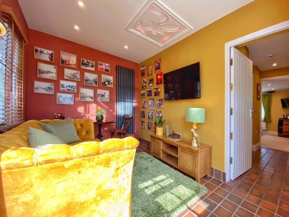 Hambrook House Canterbury - New Luxury Guest House With Espa Spa Complex Bagian luar foto