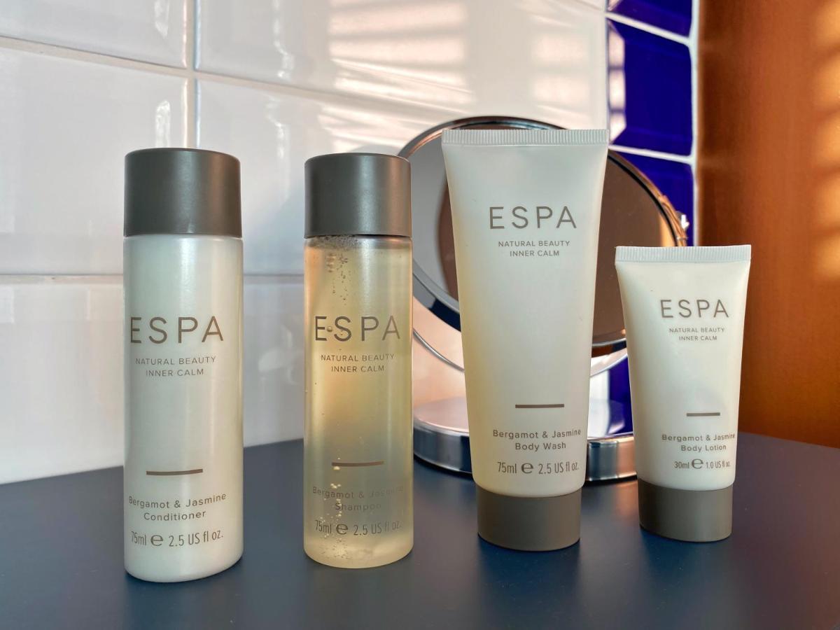 Hambrook House Canterbury - New Luxury Guest House With Espa Spa Complex Bagian luar foto