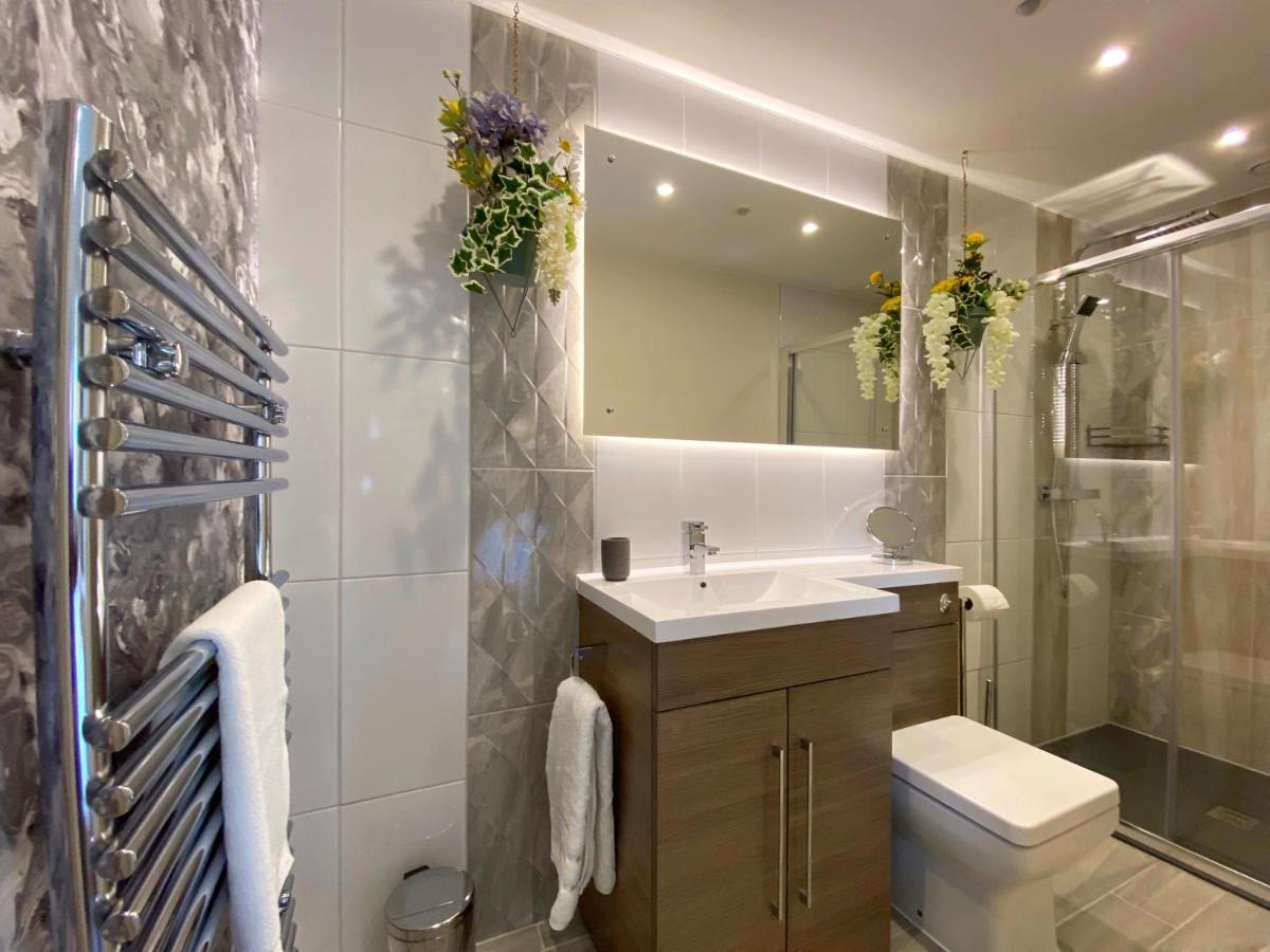 Hambrook House Canterbury - New Luxury Guest House With Espa Spa Complex Bagian luar foto