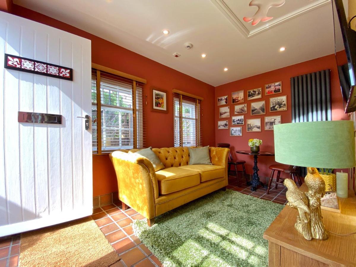 Hambrook House Canterbury - New Luxury Guest House With Espa Spa Complex Bagian luar foto